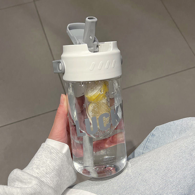 Girls' high-value portable sports straw cup, new student cup with tea partition